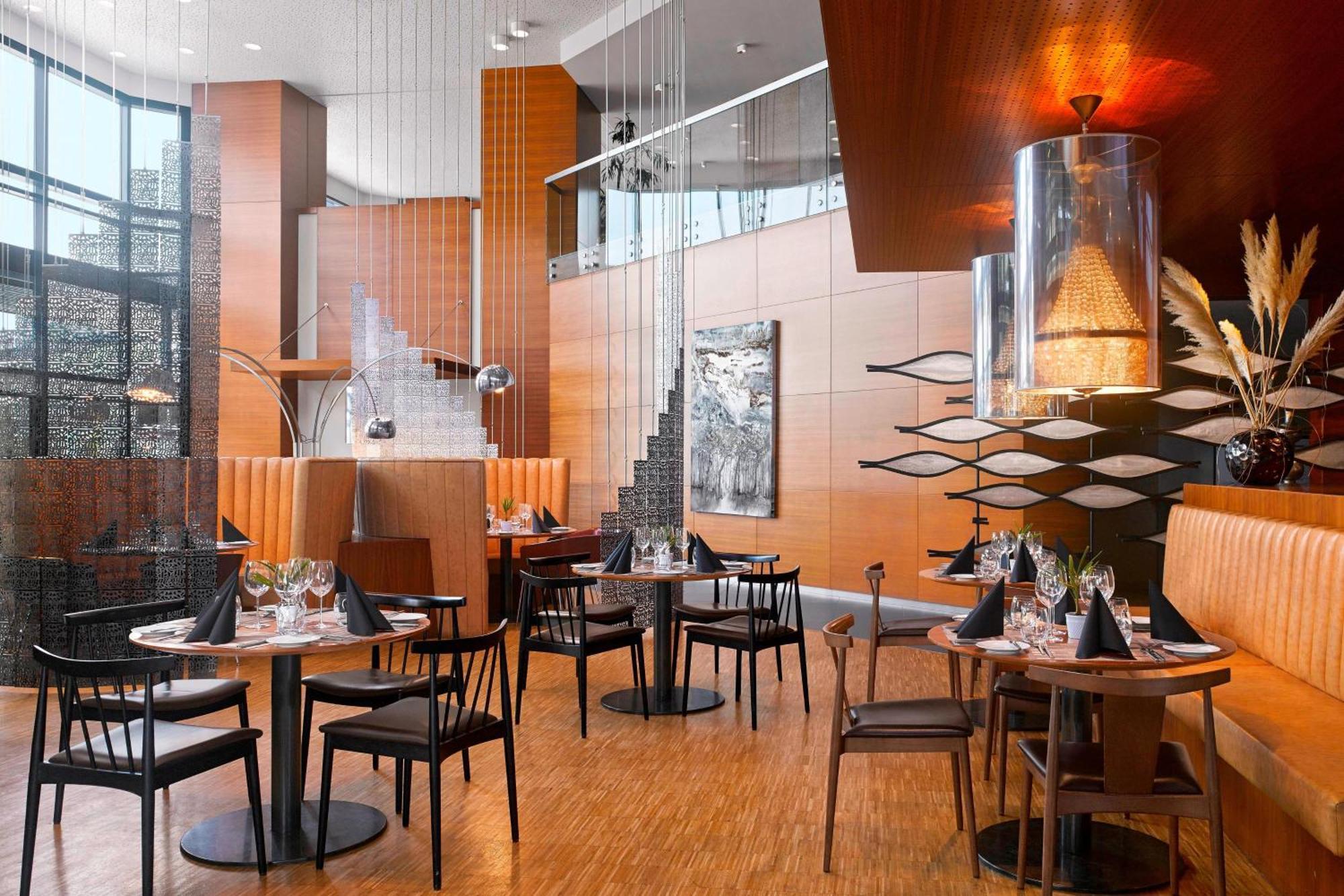 Sheraton Istanbul Atakoy Hotel Kültér fotó Restaurant