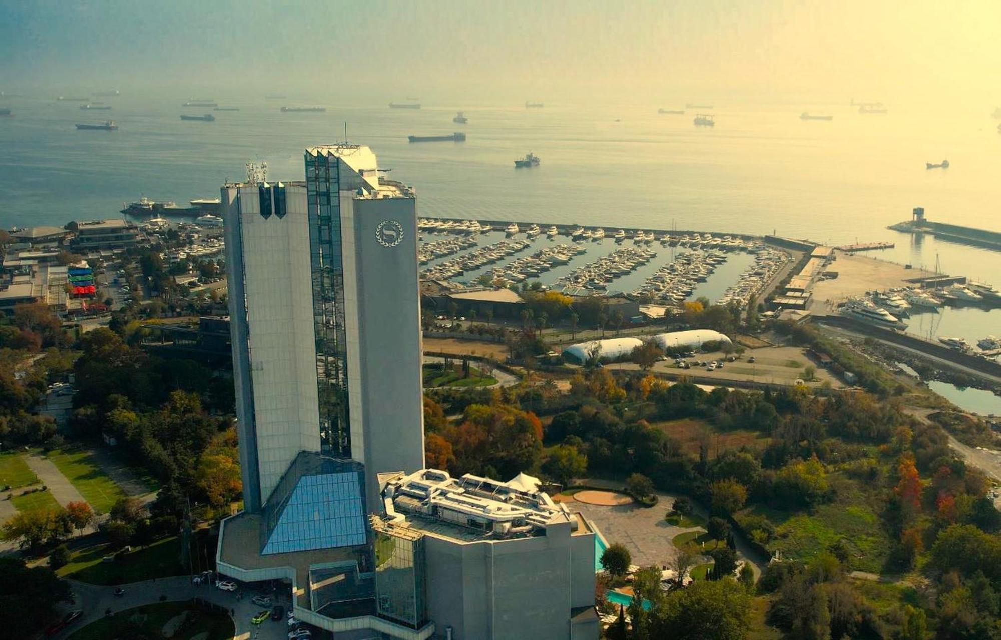 Sheraton Istanbul Atakoy Hotel Kültér fotó The hotel in 2016